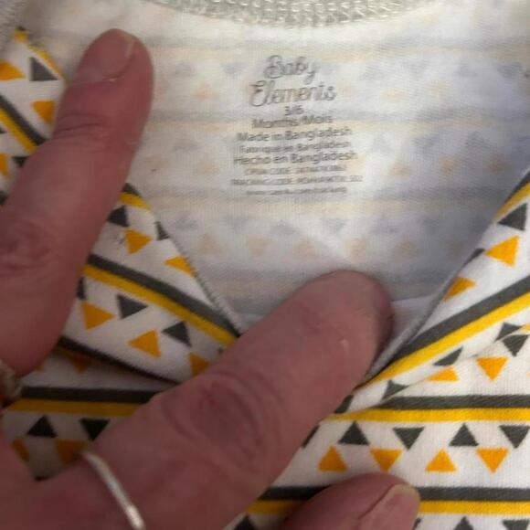 Baby Elements-Baby Gap Baby Boy Outfit Onesie and Army Green Pants 3-6 Months - Picture 3 of 7